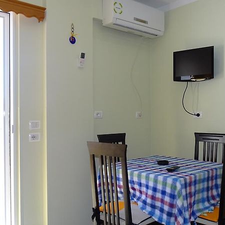 Modern Sea View Apartment Ksamil Exterior photo